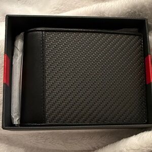NEW TUMI Donington Double Billfold Wallet Carbon Black w/ GF Engraved